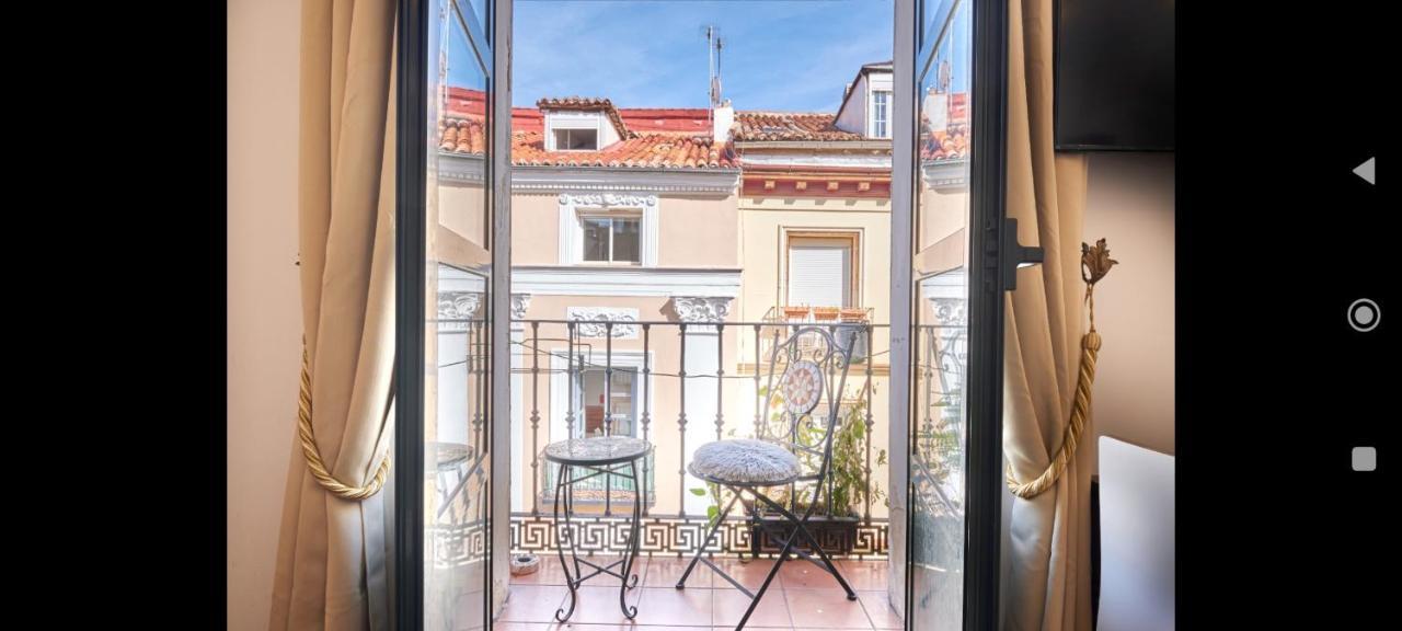 Mad Coco Vintage Apartment Plaza Mayor Мадрид Екстер'єр фото